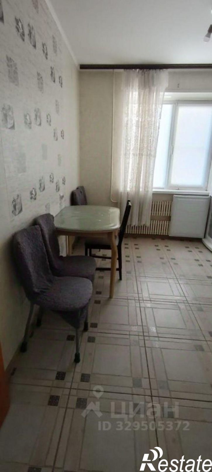 3-комн квартира Лесной мкр, 10,  д. 10