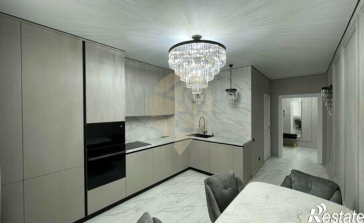 3-комн квартира Степной мкр, 24,  д. 24