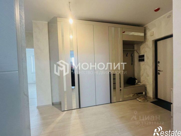 2-комн квартира Степной мкр, 35,  д. 35