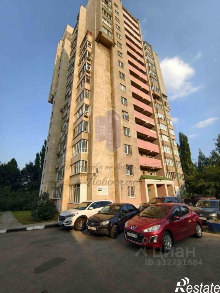 3-комн квартира Парковый мкр, 28,  д. 28