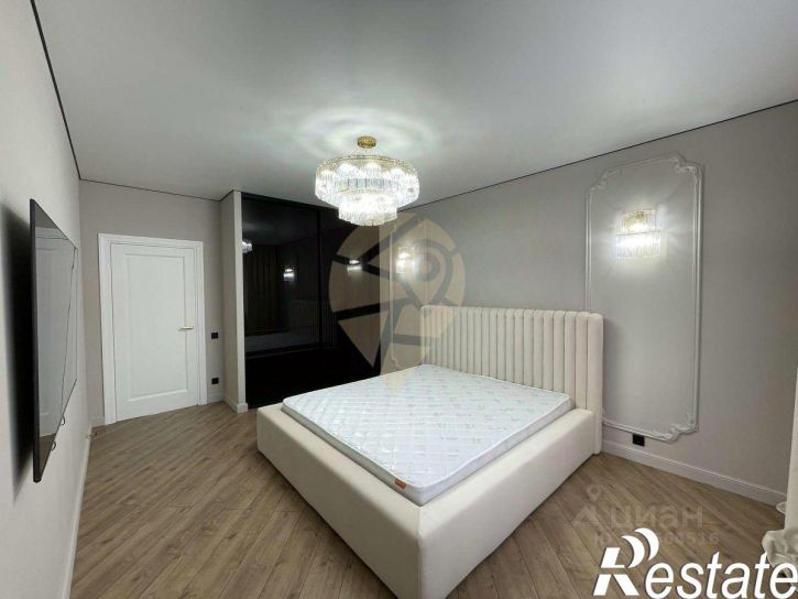 3-комн квартира Степной мкр, 28,  д. 28