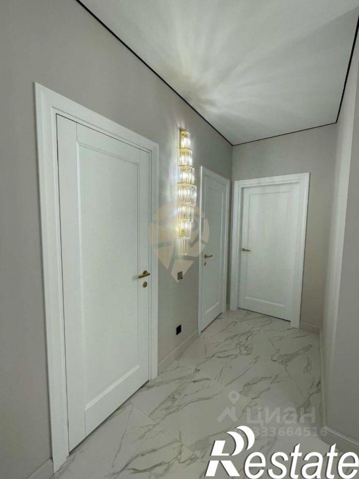 3-комн квартира Степной мкр, 28,  д. 28
