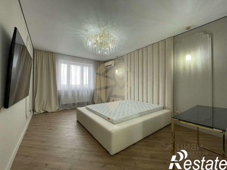 3-комн квартира Степной мкр, 28,  д. 28