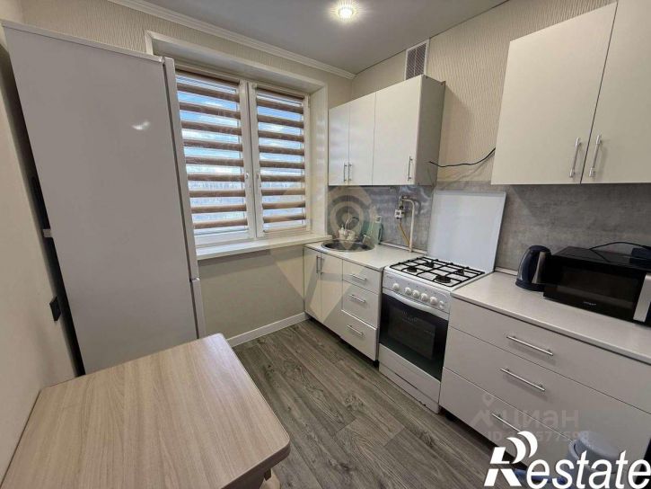 2-комн квартира Парковый мкр, 16,  д. 16