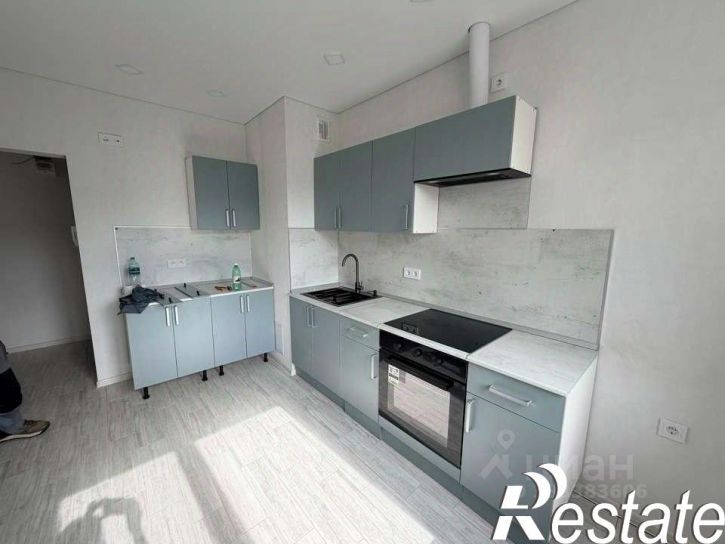 4-комн квартира мкр Жукова, 28,  д. 28