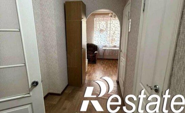 1-комн квартира мкр Макаренко, 35,  д. 35