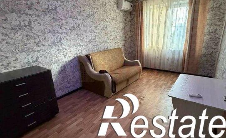 1-комн квартира мкр Макаренко, 35,  д. 35