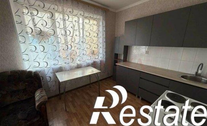 1-комн квартира мкр Макаренко, 35,  д. 35