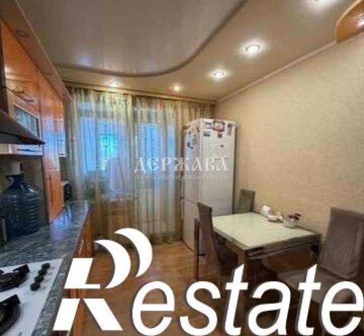 3-комн квартира кв-л Старая мельница, 8,  д. 8
