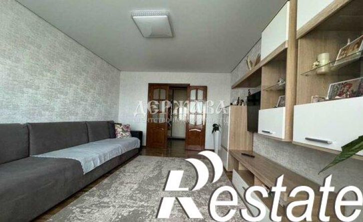 3-комн квартира кв-л Старая мельница, 8,  д. 8