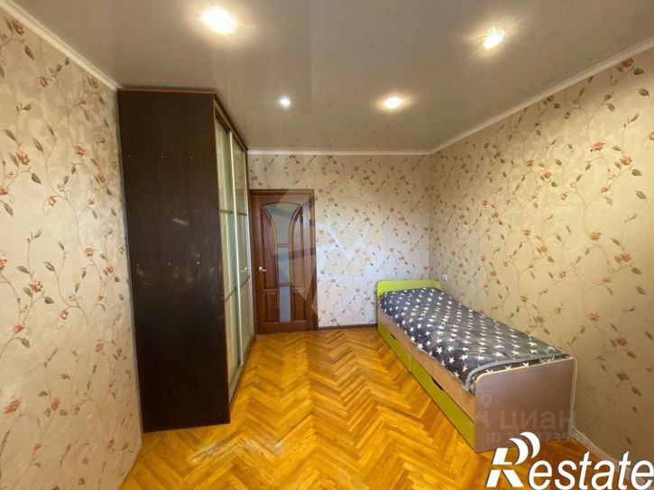4-комн квартира Восточный мкр, 49,  д. 49