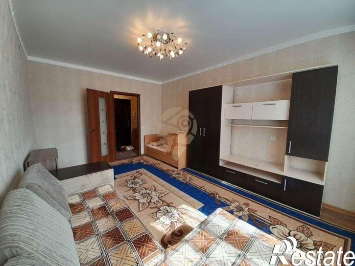 1-комн квартира мкр Макаренко, 36,  д. 36