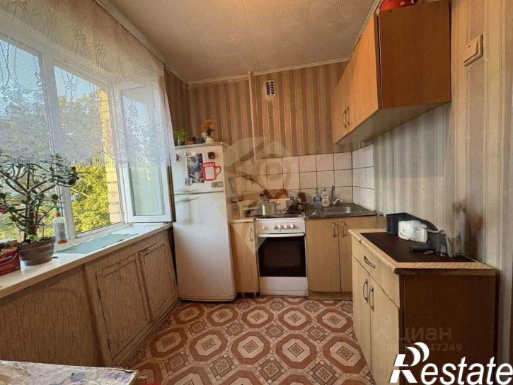 3-комн квартира мкр Приборостроитель, 14,  д. 14