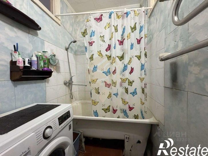 3-комн квартира мкр Приборостроитель, 14,  д. 14
