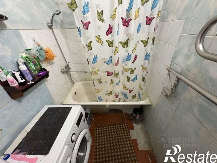 3-комн квартира мкр Приборостроитель, 14,  д. 14