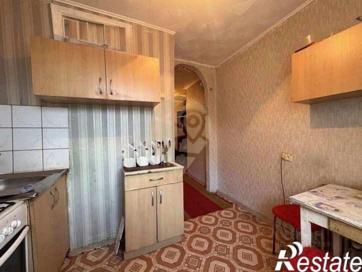 3-комн квартира мкр Приборостроитель, 14,  д. 14