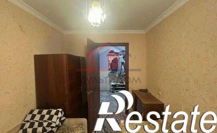 4-комн квартира мкр Лебединец, 5,  д. 5