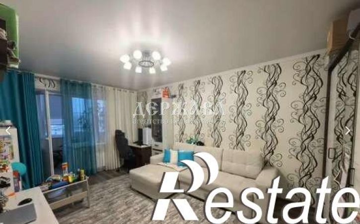 2-комн квартира микрорайон Солнечный, 3