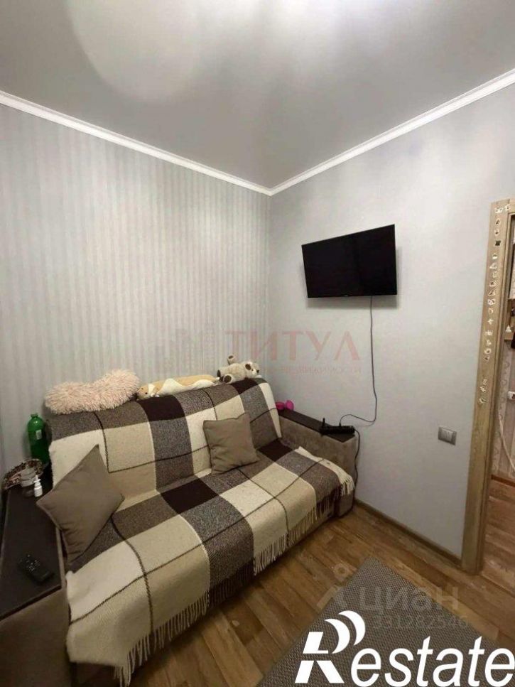 2-комн квартира Индустриальная улица, 20,  д. 20