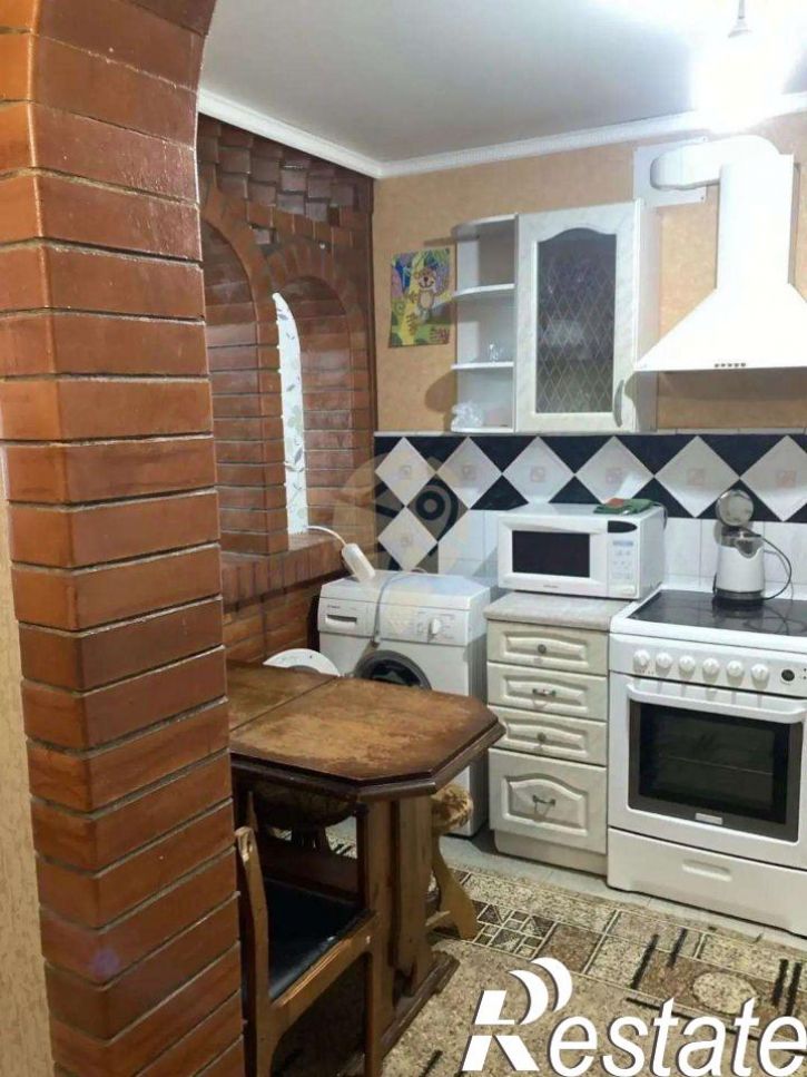 2-комн квартира