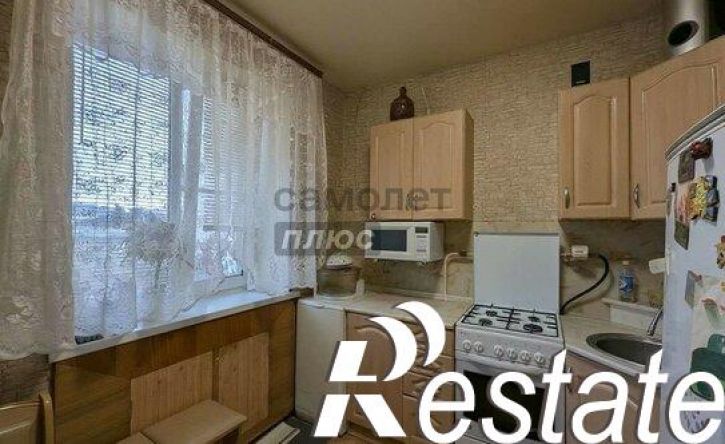 3-комн квартира микрорайон Студенческий, 7