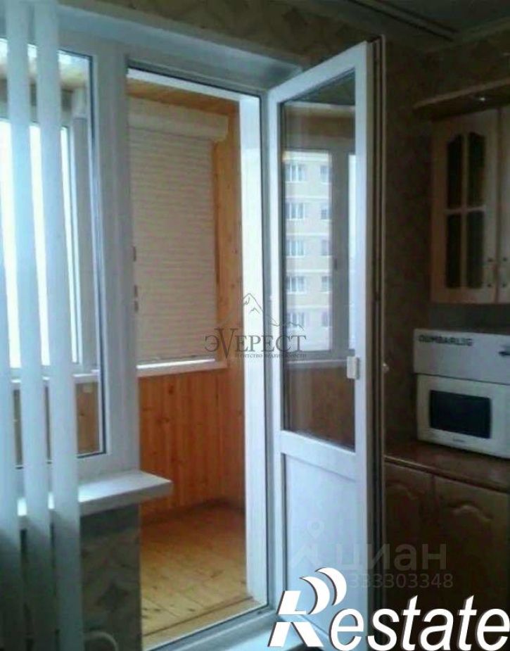 3-комн квартира Космос мкр,дом 9