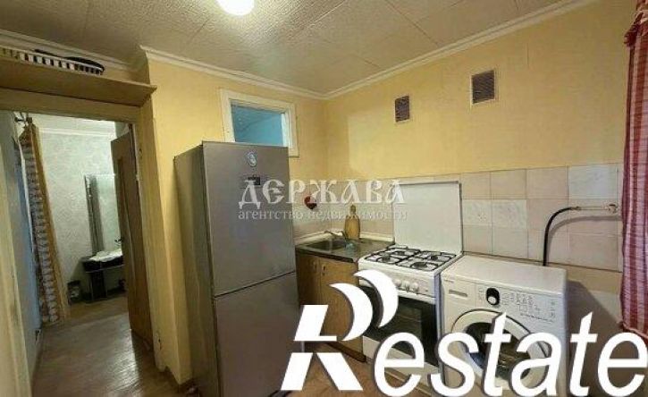 1-комн квартира микрорайон Лебединец, 24А