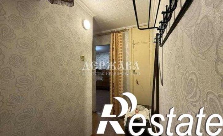 1-комн квартира микрорайон Лебединец, 24А