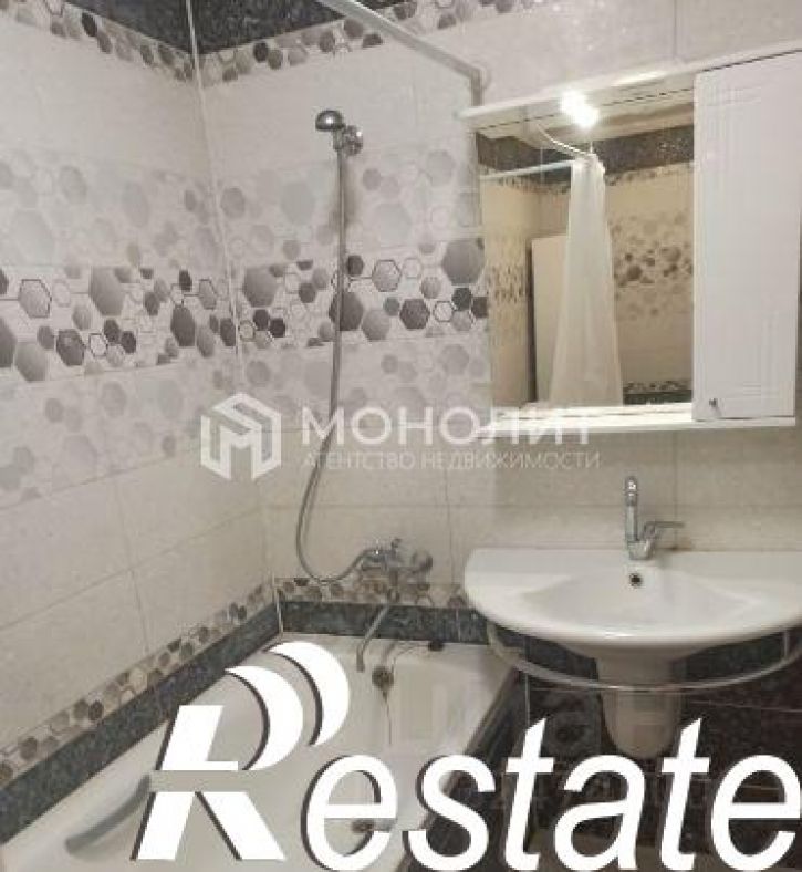 2-комн квартира Парковый мкр,дом 27