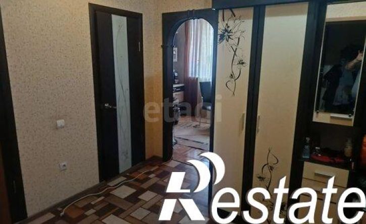 3-комн квартира микрорайон Северный, 8