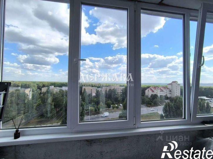 2-комн квартира Олимпийский мкр, 37,  д. 37