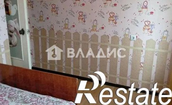 3-комн квартира Парковый мкр, 23,  д. 23