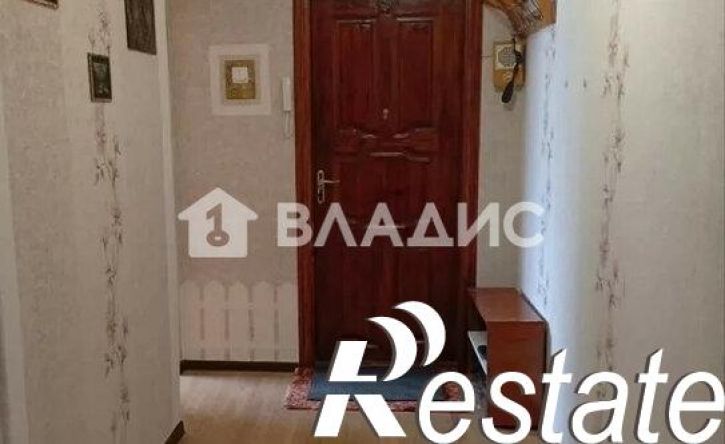 3-комн квартира Парковый мкр, 23,  д. 23
