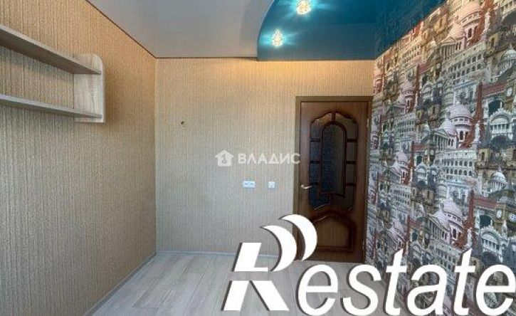 3-комн квартира мкр Молодогвардеец, 17,  д. 17