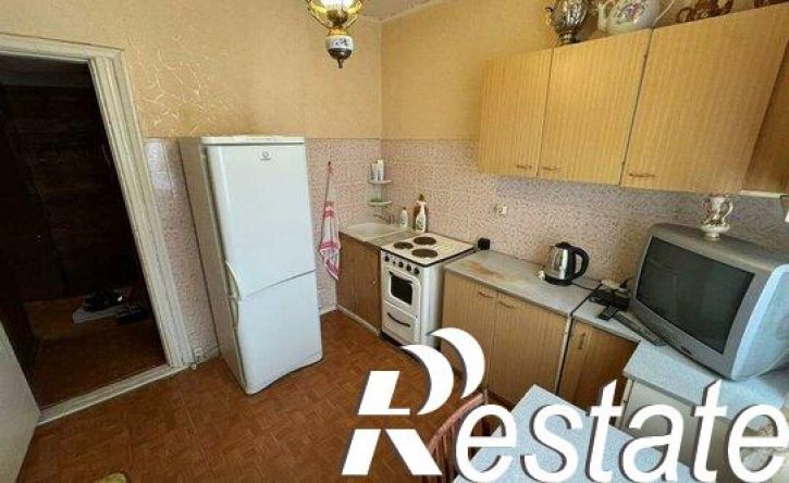 3-комн квартира мкр Жукова, 27,  д. 27