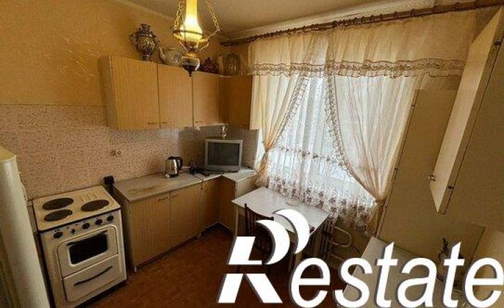 3-комн квартира мкр Жукова, 27,  д. 27