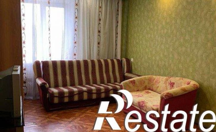 1-комн квартира мкр Макаренко, 11в,  д. 11в