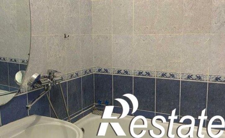 1-комн квартира мкр Макаренко, 11в,  д. 11в