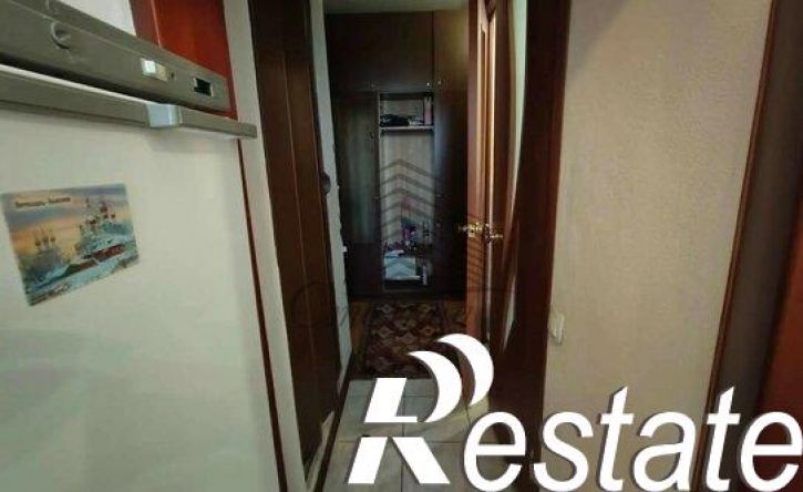 3-комн квартира мкр Приборостроитель, 30,  д. 30