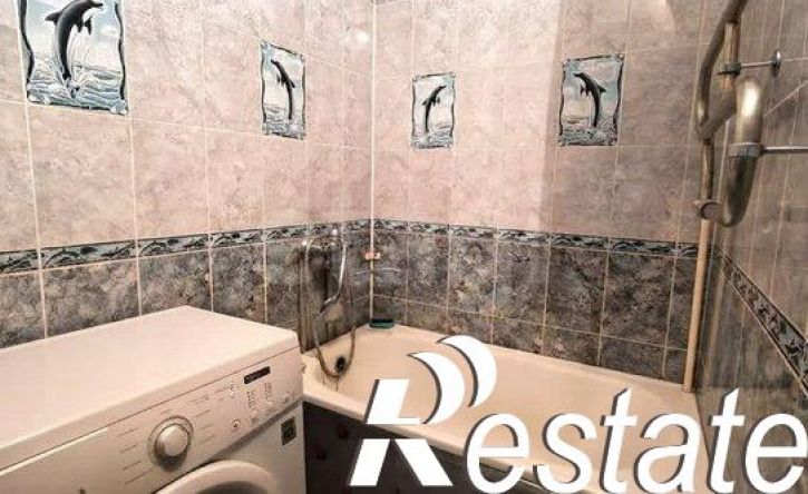 2-комн квартира Интернациональный мкр, 48,  д. 48
