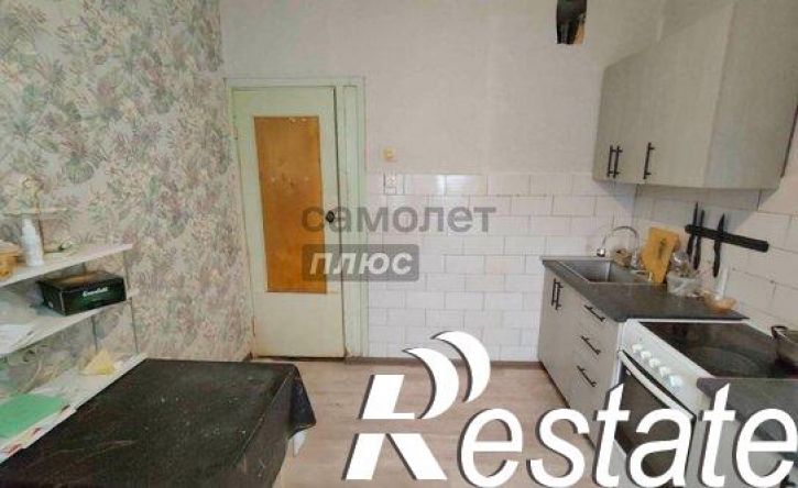 3-комн квартира мкр Конева, 8а,  д. 8а