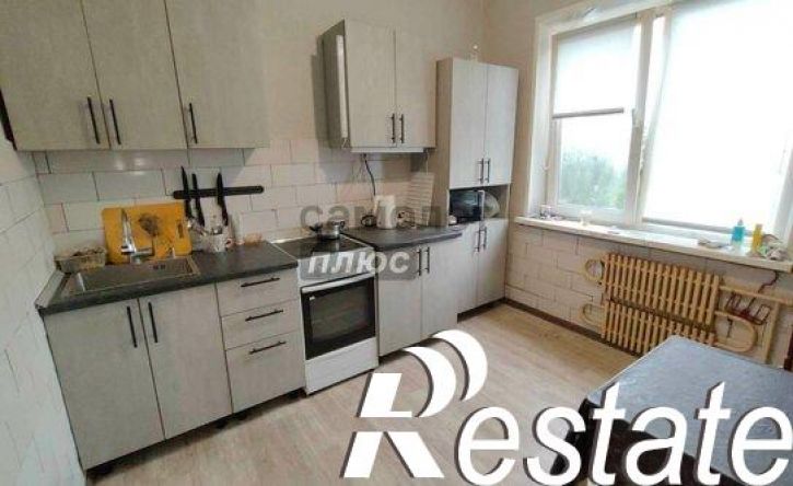3-комн квартира мкр Конева, 8а,  д. 8а
