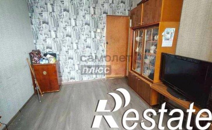 3-комн квартира мкр Конева, 8а,  д. 8а