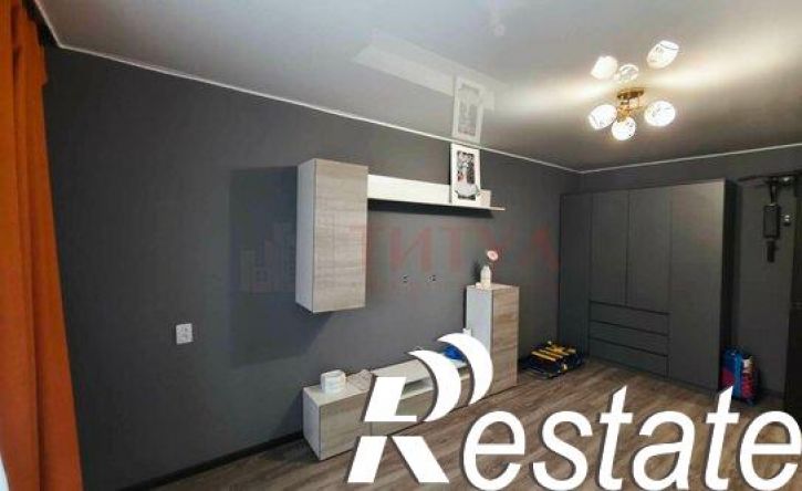1-комн квартира мкр Приборостроитель, 18,  д. 18