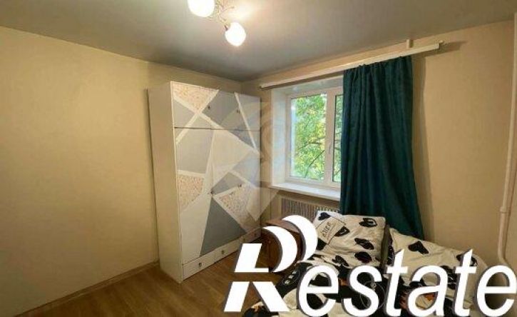 2-комн квартира мкр Приборостроитель, 55,  д. 55