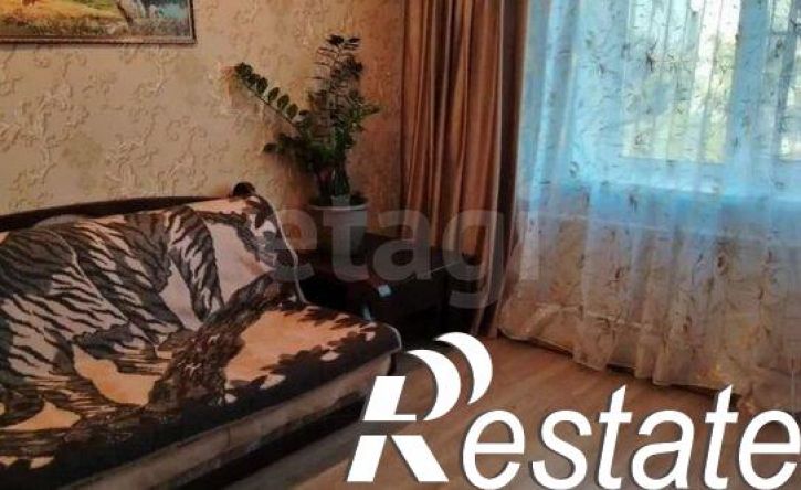 2-комн квартира мкр Углы, 20,  д. 20