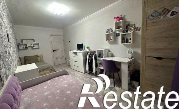 2-комн квартира мкр Молодогвардеец, 5,  д. 5