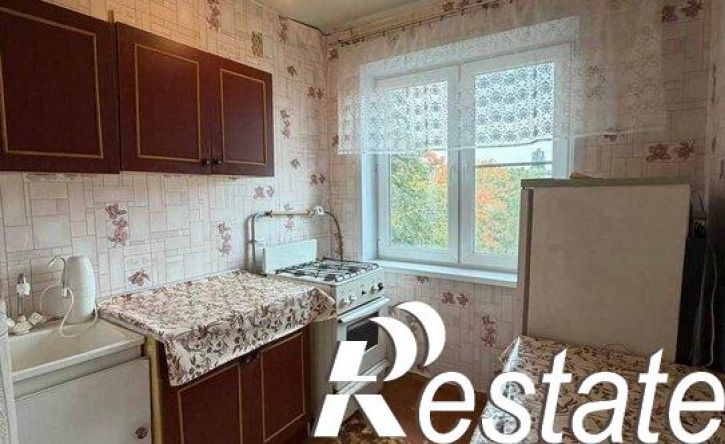 3-комн квартира мкр Лебединец, 20,  д. 20