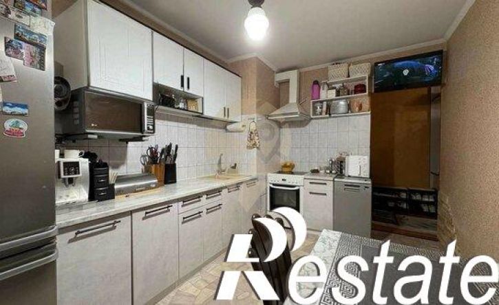 3-комн квартира мкр Жукова, 24а,  д. 24а
