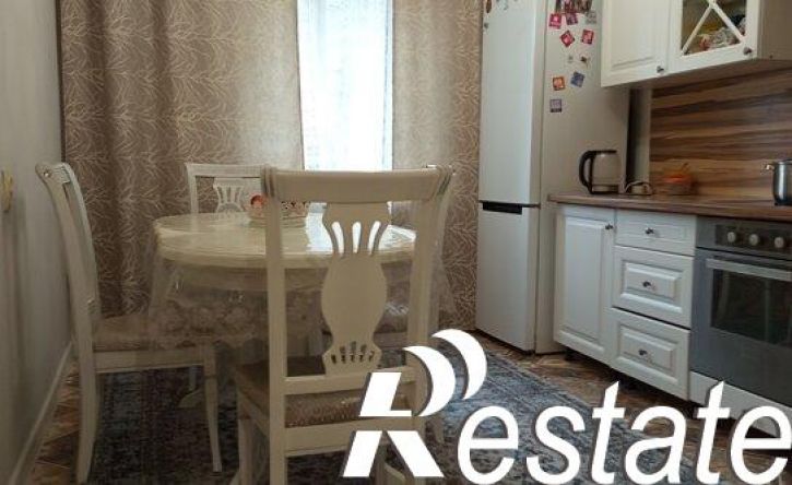 4-комн квартира мкр Дубрава квартал 3, 12,  д. 12